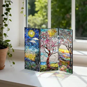 Mini paravent pliant en acrylique translucide decoration de bureau avec motif style vitrail.