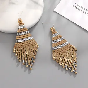 Bohemian vintage style σκουλαρίκια με χάντρες, χρυσά και ασημένια τετράγωνα κρεμαστά.