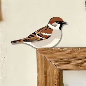 Dettaglio dell'adesivo per angoli di pareti in legno a forma di passero, ideale per porte e finestre.