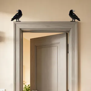 Adesivo angolare per porta in legno uccello corvo nero decorazione murale interni casa