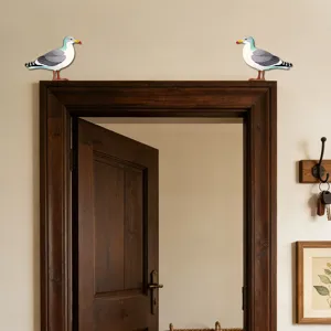 Adesivo angolo porta uccello in legno per parete, decorazione dettaglio interno elegante.