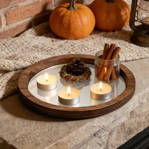 Plateau bougeoir miroir en bois avec bougies chauffe-plat, idéal pour déco de table.