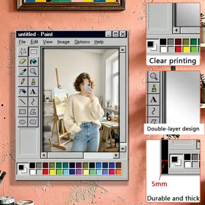 Specchio creativo in legno e acrilico con design UI Windows Paint per decorazione.