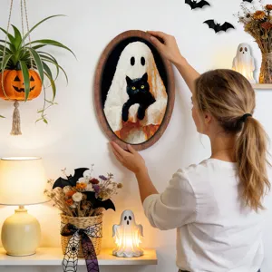 Halloween fantasma e gatto nero cornice foto in legno retro ovale decorazione murale festiva.