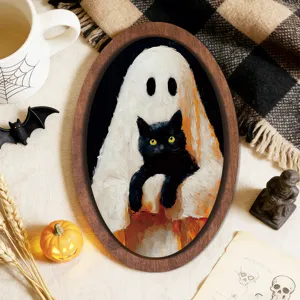 Dettaglio pittura cornice in legno gatto nero fantasma di Halloween, decorazione murale.