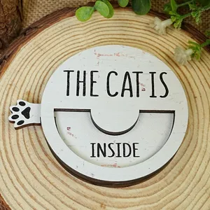Detail view of the wooden pet status sign featuring rotatable design and clear text engraving.