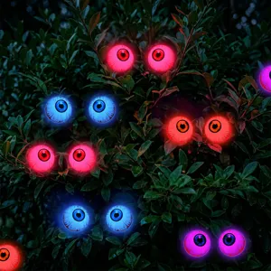 Halloween LED leuchtende Augen Lichter als gruselige Party Hängedeko für dunklen Gartenstrauch