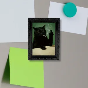 Detailansicht des lustigen schwarzen Katzen Vintage Bilderrahmen Kühlschrankmagneten.