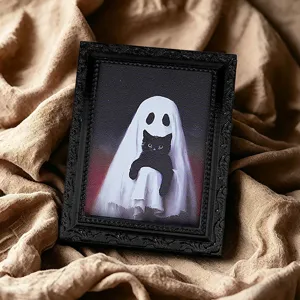 Cadre photo magnétique chat noir fantôme d'Halloween, vue de détail, aimant de frigo.