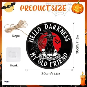 Dettaglio insegna sospesa rotonda gatto nero Halloween dimensione 30cm con corda e gancio.