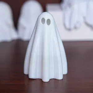 Süße 3D-gedruckte weiße Geist Figur für Halloween Party Tischdekoration gruselige Deko