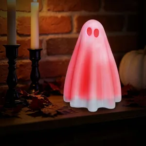 Halloween leuchtendes Geist Ornament Detailansicht mit stimmungsvollem Licht für Party.