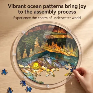 Puzzle en acrylique rond avec des motifs océaniques vibrants, cadre transparent, décoration murale.