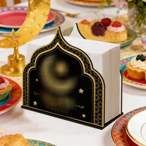Houten Ramadan servettenhouder tafel servet opbergdoos met een mooi gouden patroon.