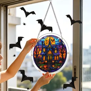 Atrapasueños colgante de acrílico con vidrieras de Halloween y diseño de casa encantada.