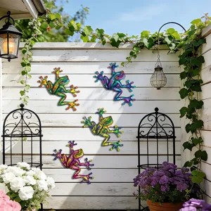 Colorful metal frog wall art, iron hanging decor for garden, yard and outdoor fence.