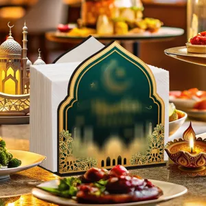 Houten servettenhouder met islamitisch boogontwerp, ideaal voor Ramadan en tafeldecor.