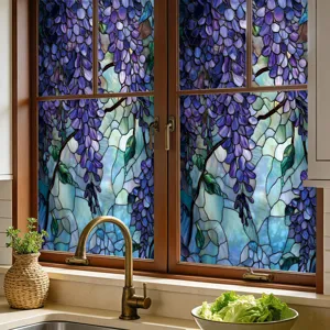 Decoratieve raamfolie glas-in-lood blauweregen patroon statische hechting privacy detail