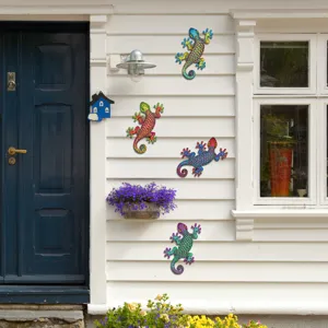 Colorful metal gecko wall hanging decor set for garden, yard, and outdoor home styling.