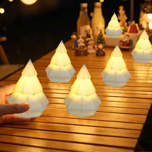 3D geprinte geometrische kerstboom LED nachtlampje voor feestdagen decoratie thuis.
