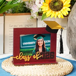 Cornice per foto di laurea in legno 2026 decorazione da scrivania con cappello