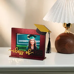 Cornice per foto di laurea 2026 in legno decorazione da tavolo con nappa e cappello