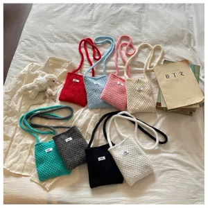 Sac bandoulière en tricot couleur bonbon étudiant loisirs petit sac téléphone portable.