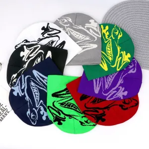 Berretto in maglia multicolore con motivo rana, cappello pullover streetwear invernale caldo per donna.
