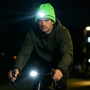 LED Mütze USB Wiederaufladbar Winter Warme Strickmütze mit Stirnlampe für Nachtradfahren