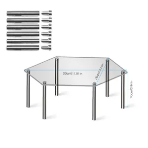 Klares Acrylsechseck-Präsentationsständer-Detail mit Abmessungen, Metallstützen und Schrauben.