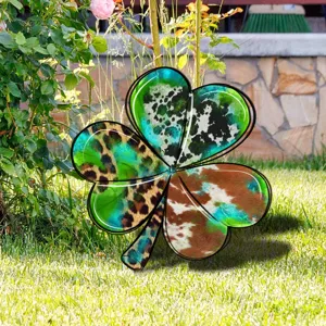 Paletto da giardino trifoglio in acrilico, decorazione per esterni con stampa animalier.
