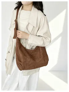 Braune Vintage Wildleder Umhängetasche für Damen, lässige Pendler Hobo Handtasche.