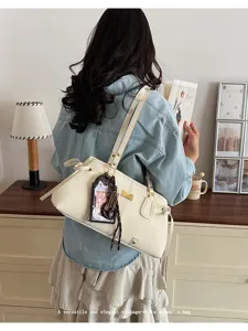 Borsa a spalla bianca elegante da donna, grande borsa hobo vintage per lavoro e tempo libero.