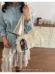 Borsa a spalla bianca chic per donna, grande borsa a sottobraccio, borsa elegante.