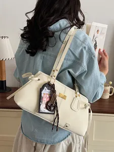 Borsa a spalla beige minimalista alla moda per donna, grande capacita per il lavoro quotidiano.