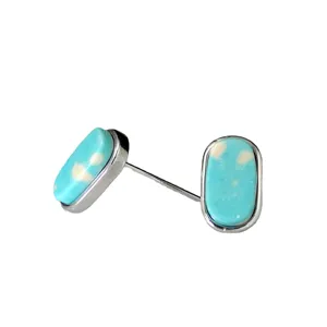 Boucles d'oreilles puces turquoise ovales minimalistes en argent sterling, bijoux élégants.
