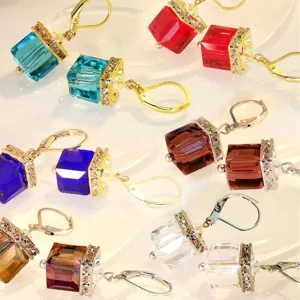 Pendientes Colgantes de Strass Cuadrados Geométricos Vintage Francés para Mujer Pendientes de Gancho de Cristal De Color Incrustados de Metal Minimalista