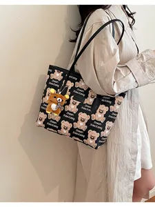 Sac cabas bandoulière motif ours mignon avec pendentif peluche, grand sac tendance.