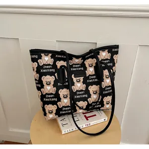 Sac cabas en toile avec motif d'ours mignon, sac à main élégant de grande capacité.