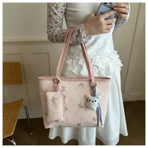 Borsa shopper rosa da donna elegante borsa a tracolla con ciondolo coniglietto e farfalla
