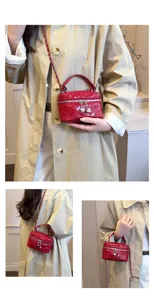 Sac bandoulière mini matelassé rouge femme style de luxe élégant sac fourre-tout