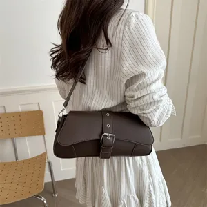 Vrouwelijke chic donkerbruine schoudertas van PU leer okseltas casual elegante minimalistische handtas
