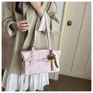Borsa tote chic a pois rosa per donna, grande borsa a spalla per la moda quotidiana.