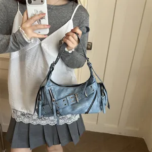 Retro motorcycle shoulder bag for women, PU leather vintage punk style handbag, casual daily bag.
