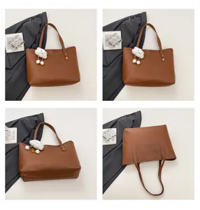 Bolso bandolera de cuero marrón retro con colgante de nube, vista detallada desde varios ángulos.