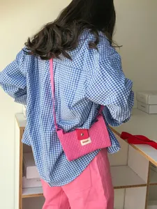 Chic quilted knitted crossbody bag for women, stylish casual shoulder phone pouch detail view.