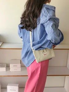 Casual quilted crossbody small bag for women summer fashion travel chic minimalist style.