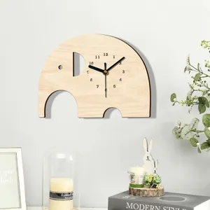 Wanduhr aus Holz im Elefanten-Design, süße stumme Cartoon-Uhr für Kinderzimmer und Heimdekor.