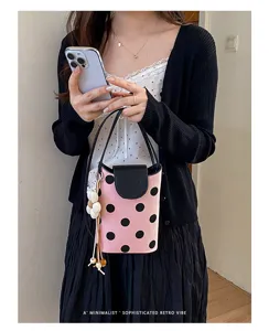 Rosa gepunktete Mini Eimer Handytasche, stylische Damen Freizeit Schulter Umhängetasche.