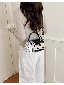 Koreanischer Polka-Dot-Dumpling-Beutel mit süßem Sternenanhänger, vielseitige Umhängetasche.